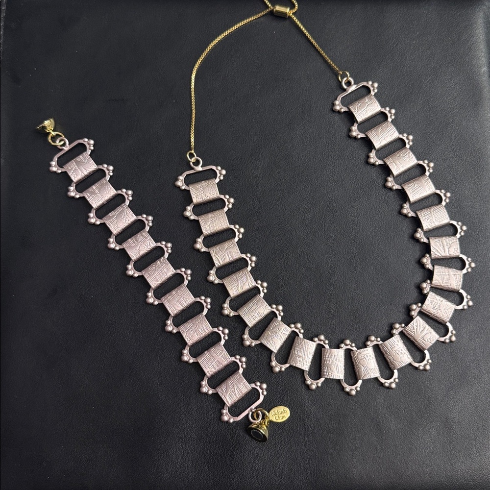 BAR by ALEXA RAE & MELANIA Clara METALLIC BALLERINA PINK NECKLACE & Bracelet.